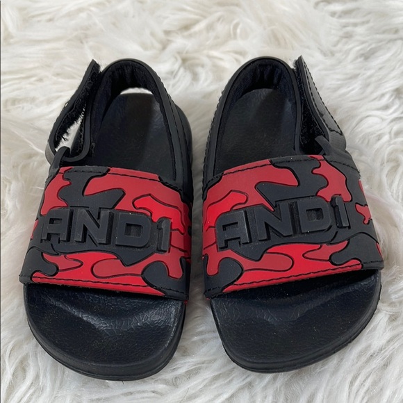 And1 Toddler Boy/Girl Size 5/6 Red Black Camo Velcro Strap Slide Sandals - Picture 1 of 10